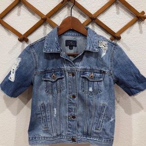 Lucky Brand Short Sleeve Denim Trucker Jacket Sz S